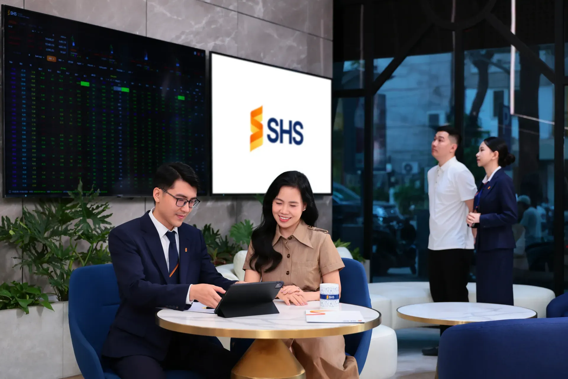 Phân tích chuyên sâu cổ phiếu SHS 2026: Nghịch lý lợi nhuận nghìn tỷ - có nên đầu tư?