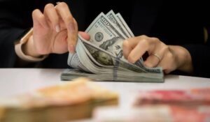 Dòng vốn đầu tư nước ngoài trên thị trường chứng khoán Việt Nam cũng có thể phải chịu các tác động tiêu cực