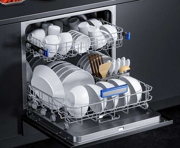 Hướng dẫn sử dụng máy rửa bát Bosch từ A – Z giúp bát đĩa sạch “kin kít”