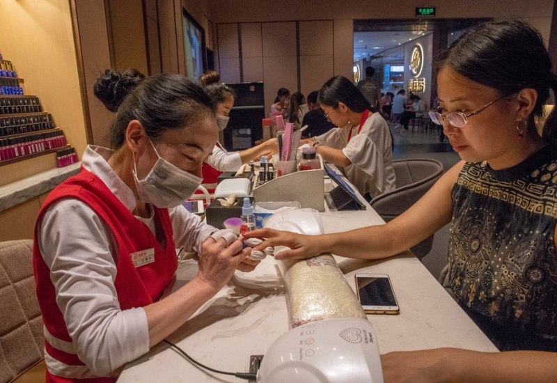Trải nghiệm làm nail tại Haidilao