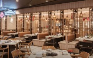 Không gian nhà hàng lẩu Manwah