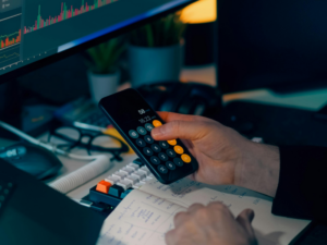 Cách tính giá cổ phiếu sau khi chia cổ tức đơn giản, chính xác nhất