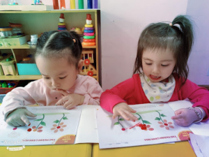 Gợi ý 10 trò chơi cho bé 4 tuổi giúp phát triển trí tuệ và vận động toàn diện