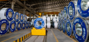 Mỹ áp thuế thép Việt Nam 130%: Cổ phiếu nào bị ảnh hưởng và nhà đầu tư cần làm gì?