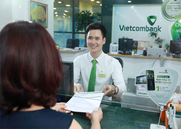 Phân tích cổ phiếu VCB 2026: Lợi nhuận tỷ đô, chất lượng tài sản "kim cương" - Có nên đầu tư?