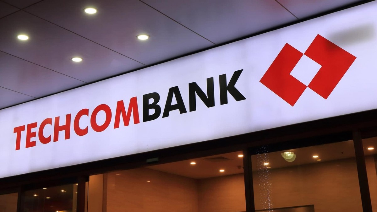 Phân tích cổ phiếu TCB: Đánh giá toàn diện Techcombank và cơ hội đầu tư 2026
