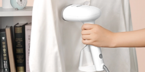 Top 10+ bàn là hơi nước biến việc ủi đồ thành “chân ái” (Kèm giá bán)