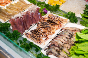 Review Adobi Buffet 2026: Menu, giá vé và chất lượng có đáng tiền?