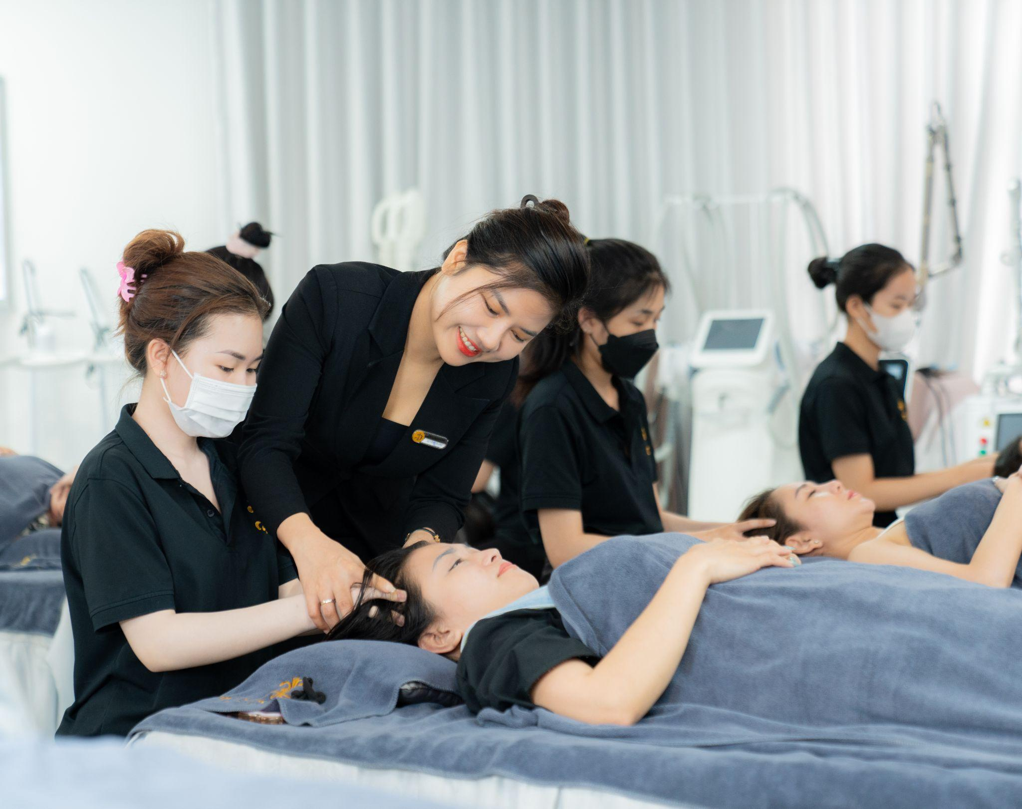 Thẩm mỹ viện DIVA có tốt không? Review chi tiết bảng giá 2026 & trải nghiệm