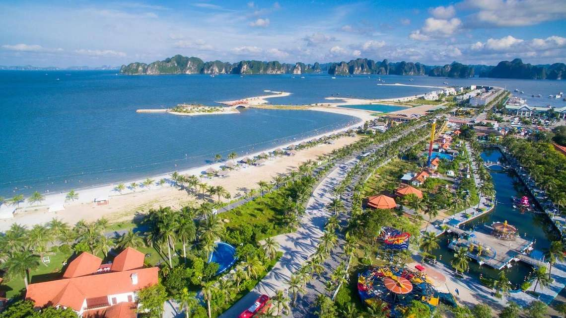 Cẩm nang du lịch Hạ Long từ A – Z – Địa điểm, chi phí, kinh nghiệm
