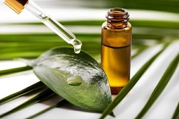 Cách làm xẹp mụn sưng đỏ sau 1 đêm hiệu quả và an toàn