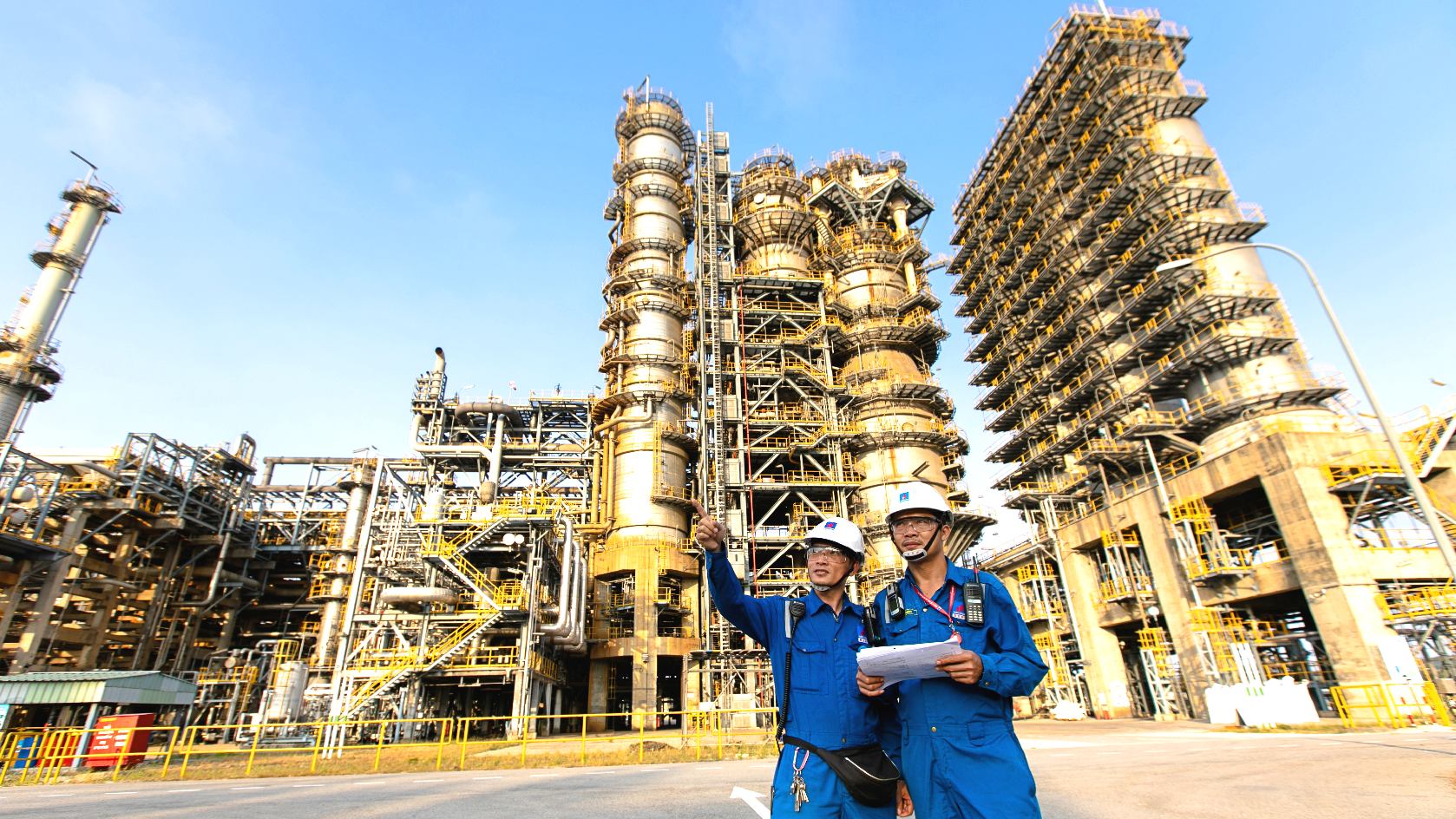 Phân tích cổ phiếu BSR (Lọc dầu hóa Bình Sơn): Đánh giá cơ hội đầu tư 2026