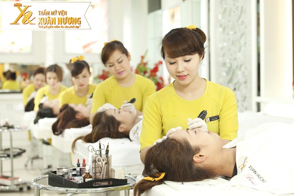 Review Thẩm mỹ viện Xuân Hương: Trải nghiệm thực tế – Có xứng đáng đẳng cấp làm đẹp 5 sao?