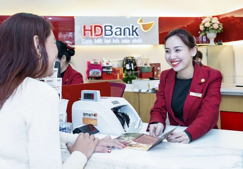 Lịch sử giá cổ phiếu HDB (2018 – 2026): Phân tích chi tiết 8 năm thăng trầm