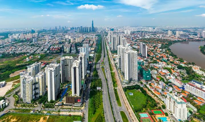 Phân tích cổ phiếu VCG (VINACONEX) 2026: Lợi nhuận bùng nổ 143%, có nên mua ngay lúc này?