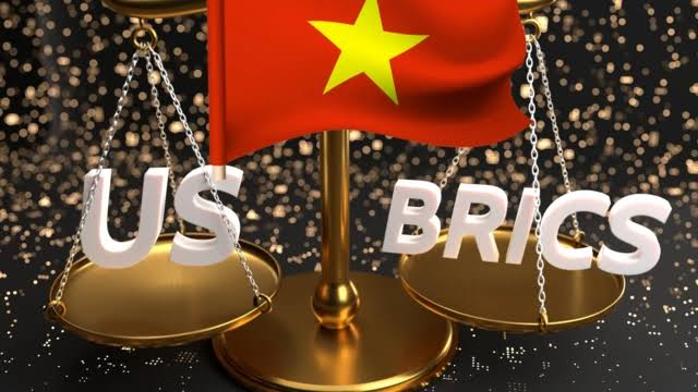 Khối BRICS là gì? Giải mã thế lực phá vỡ thế độc tôn của đồng USD & Trật tự kinh tế mới