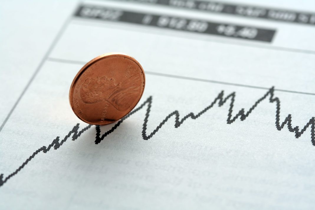 Cổ phiếu Penny là gì? Cẩm nang lọc siêu cổ phiếu định giá thấp 2026