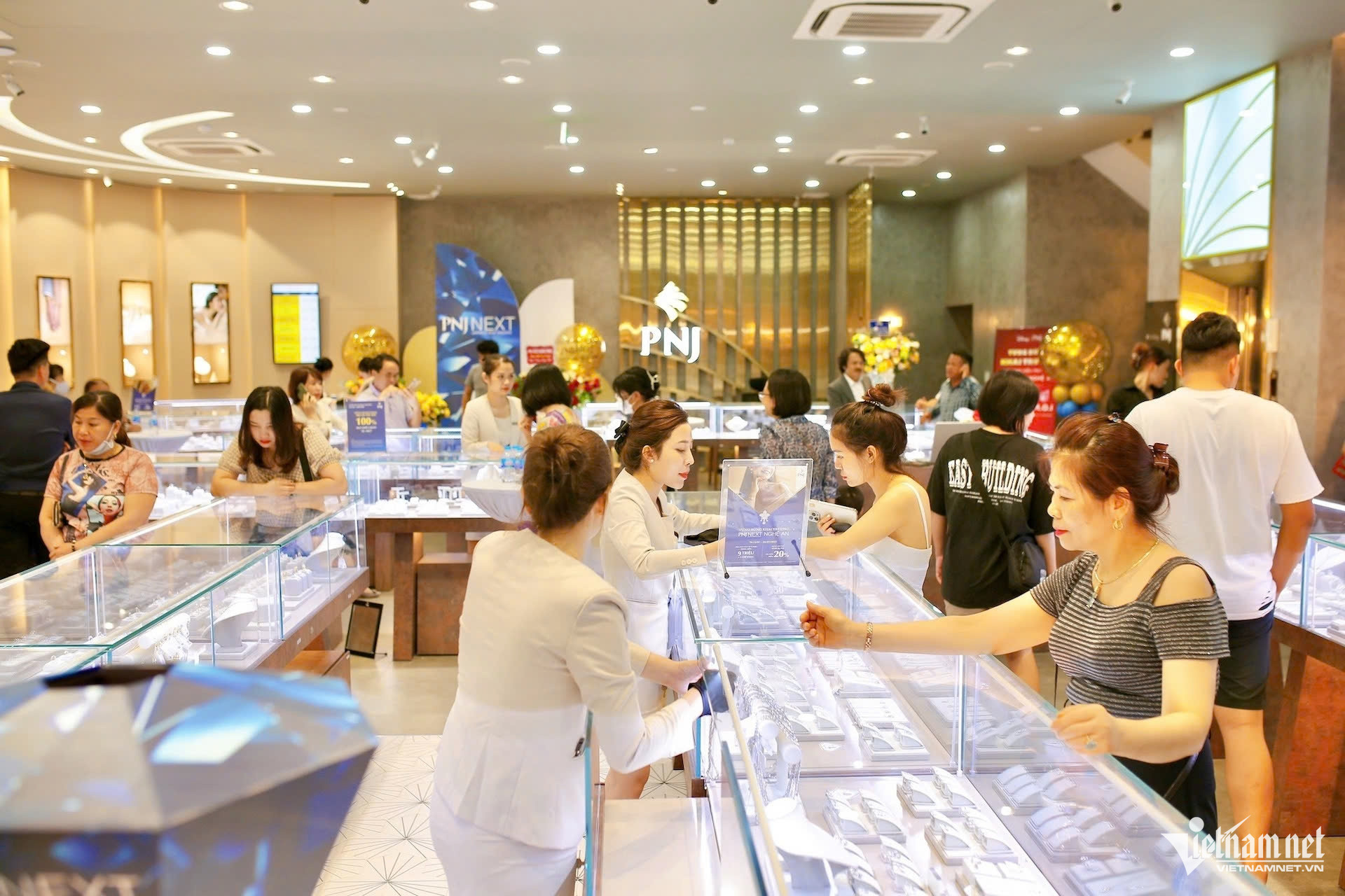 Chính sách thu mua 120 ngày của PNJ là gì?