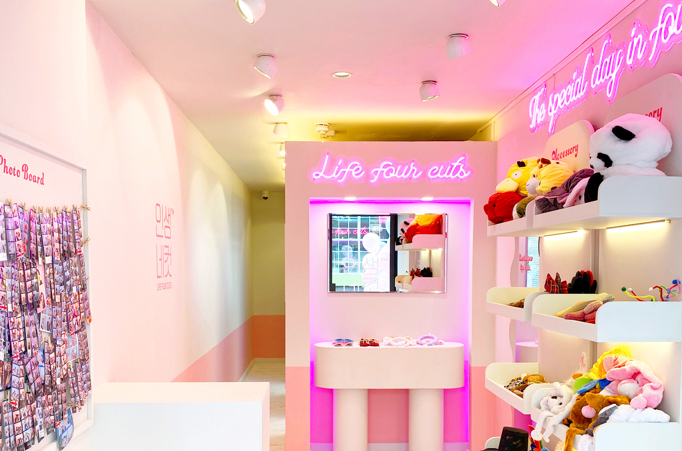 Chụp Photobooth ở đâu TPHCM đẹp? Top 9 địa điểm cực “nghệ” kèm deal chụp free cho hội sống ảo